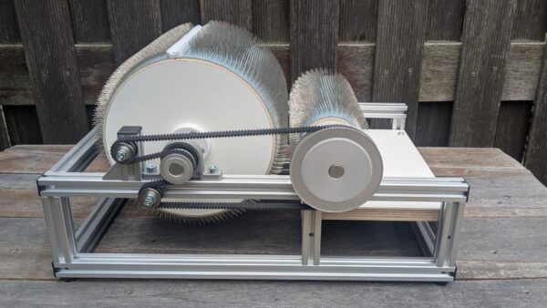 Kaardmolen standaard 54TPI tandriem Kaardmolen standaard 72TPI zijkant