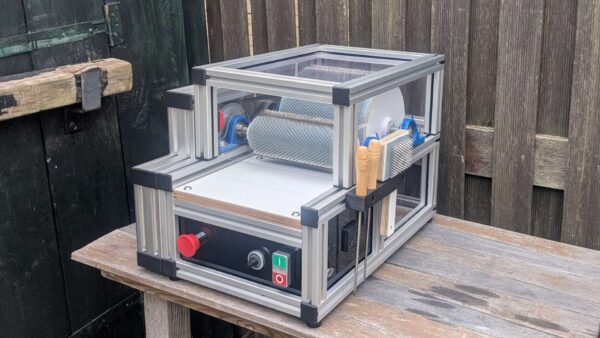 elektrische Kardiermaschine 1